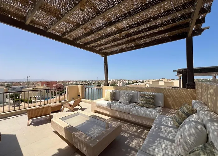 Tawila Luxury 2br Skyline Loft • Rooftop Hurghada