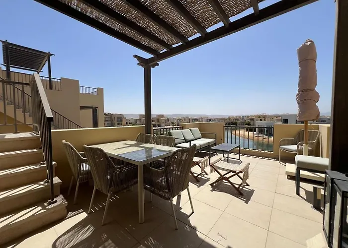 Tawila Luxury 2br Skyline Loft • Rooftop